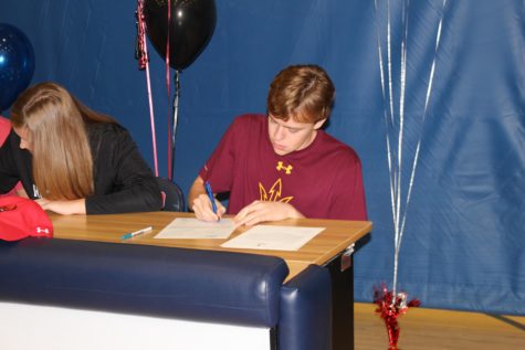 Senior Will Brenton signs his letter of intent to Arizona State Univeristy
